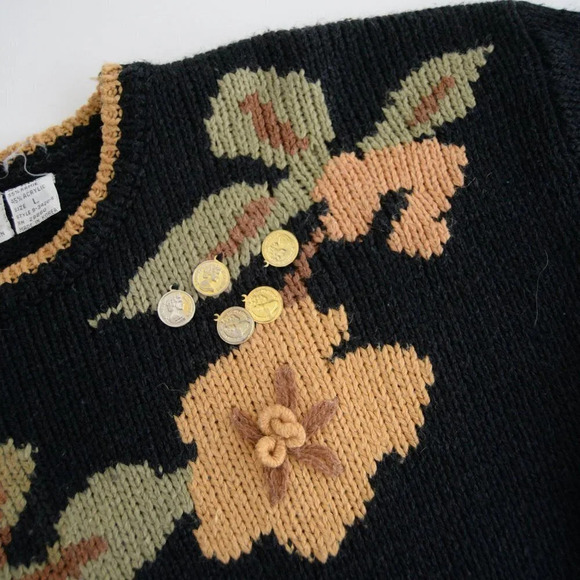 Vintage DB sport by David Benjamin Black Knit w Floral & Coins Design Sweater L - Picture 10 of 12